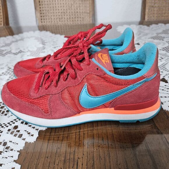 Nike shoes for women - Picture 2 of 7